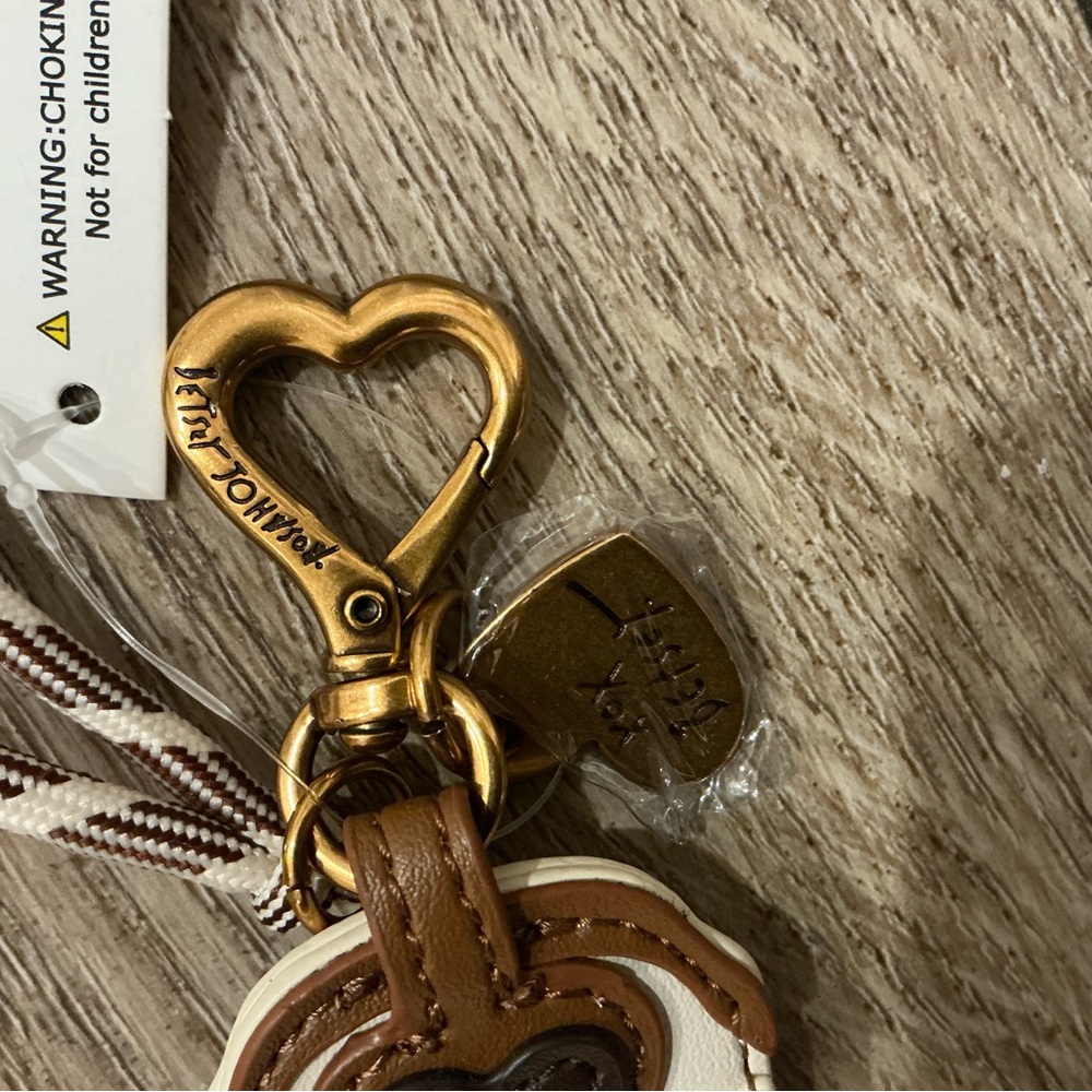 Betsey Johnson Brown and Cream Boot bag charm - Picture 3 of 3